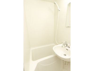 洗面設備　別号室参照