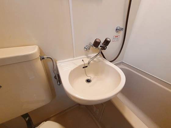 洗面設備　※別部屋の写真です