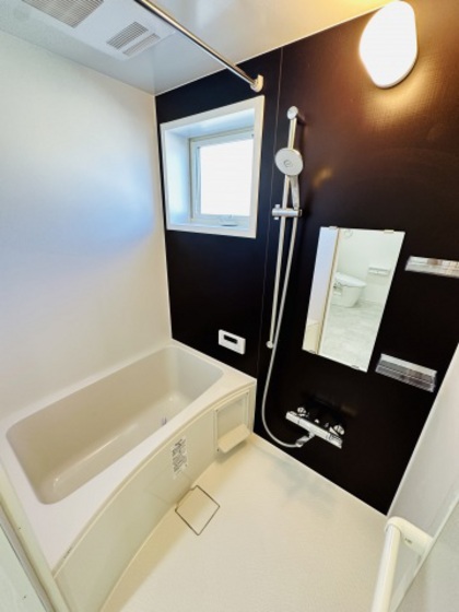 バス・シャワールーム　※別号室の写真です