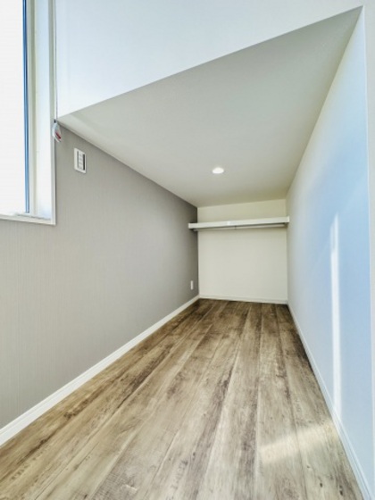 収納　※別号室の写真です