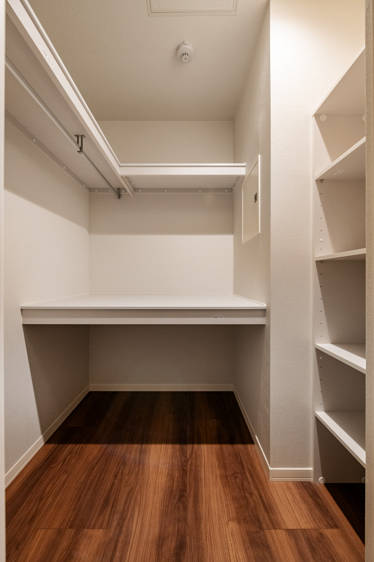 収納　クローゼット