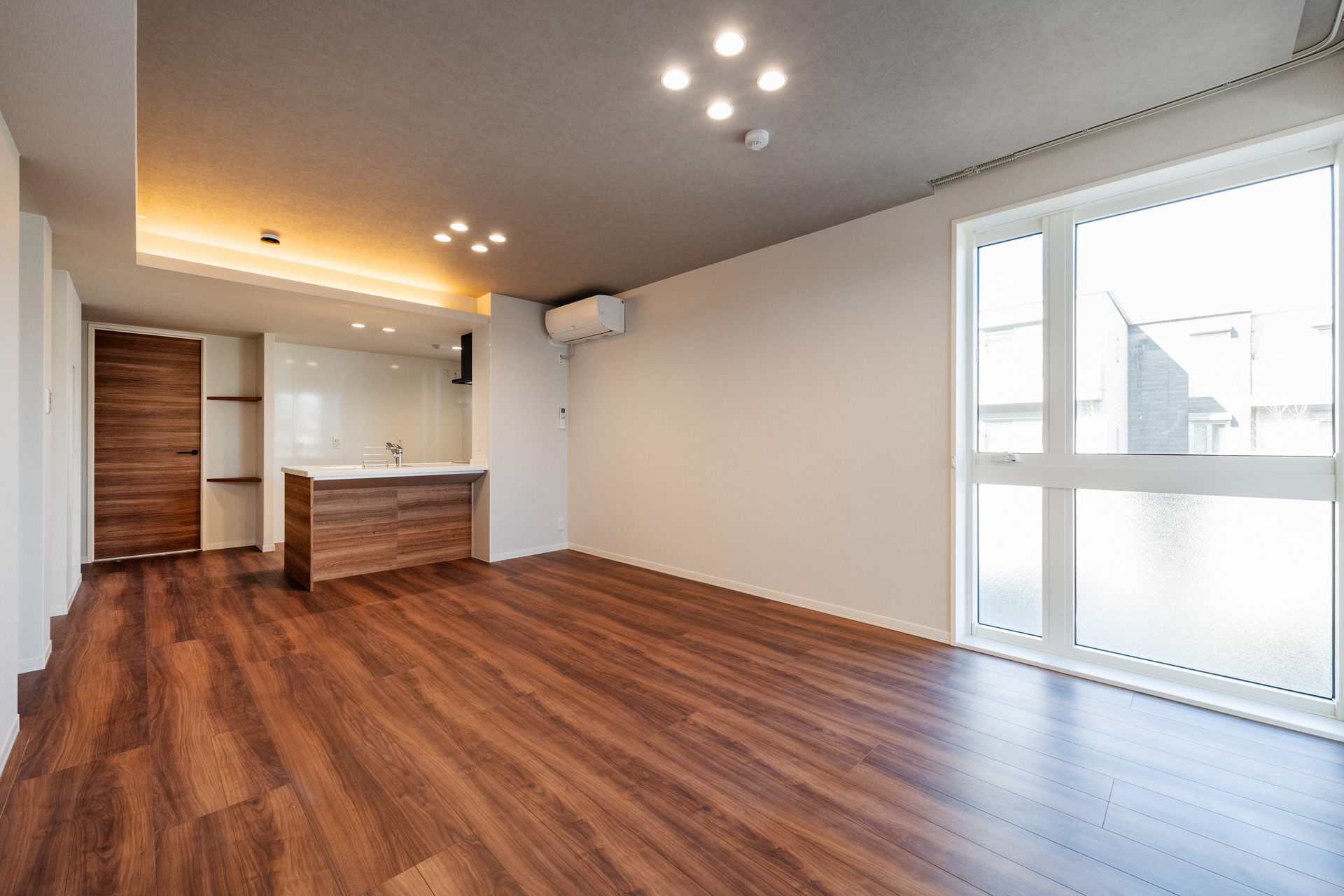 居室・リビング　広々16.7帖