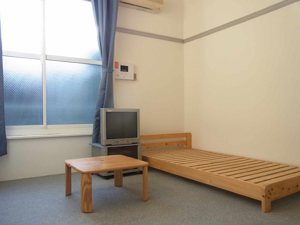 その他共有部分　現状優先　家具あり部屋