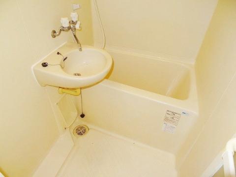 バス・シャワールーム　浴室