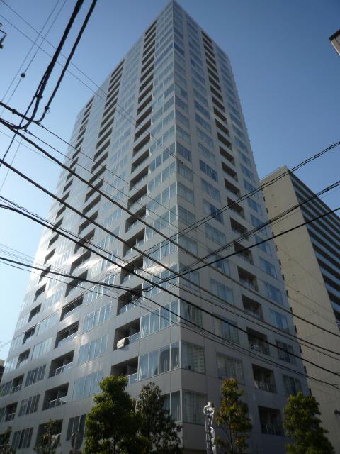 【White Tower Hamamatsucho ホワイトタワー浜松町の建物外観】