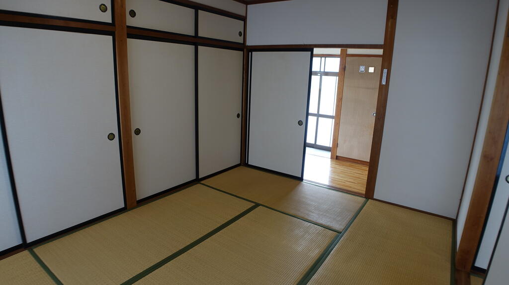 大石借家の内装写真