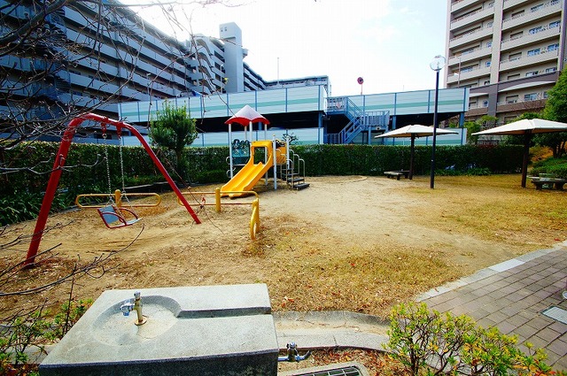 【グランドール山口の公園】