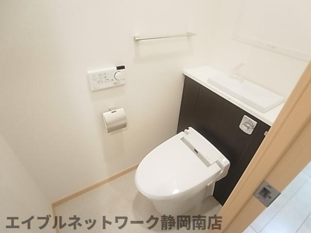 トイレ　トイレです