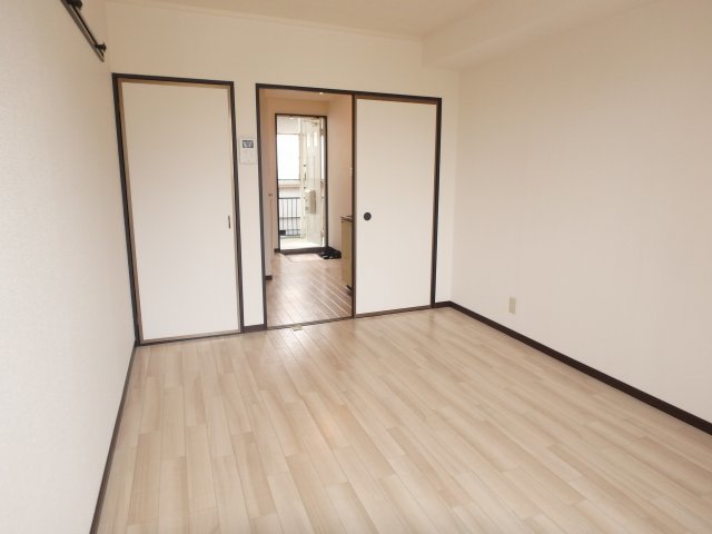 居室・リビング　同間取り　別号室