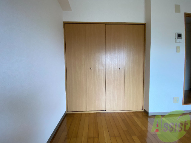 収納　収納も広めなので荷物がいっぱい入りそうです。