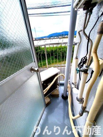 バルコニー　開放的で明るい空間を演出してくれるバルコニーです