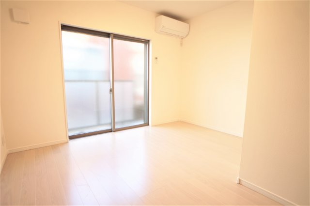 居室・リビング　お部屋が広く使えますね