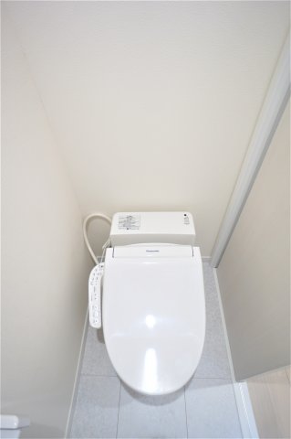 トイレ　もちろんウォシュレットです