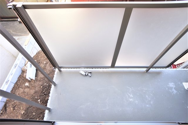 バルコニー　バルコニーも付いてますよ