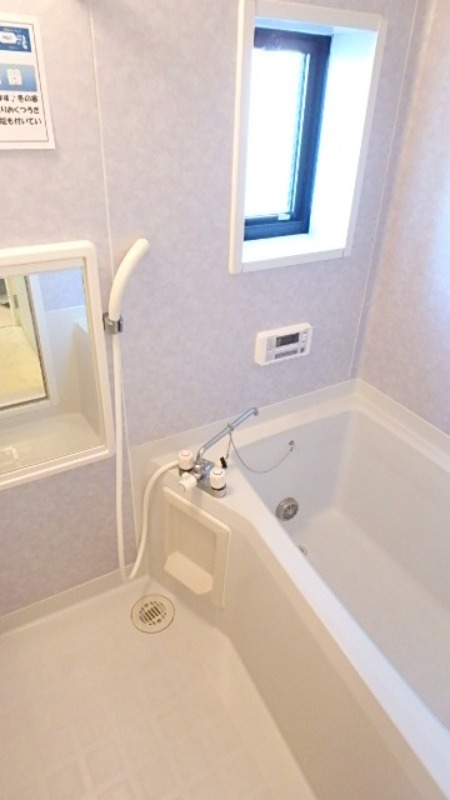 バス・シャワールーム　図面と現状に相違がある場合には現状を優先