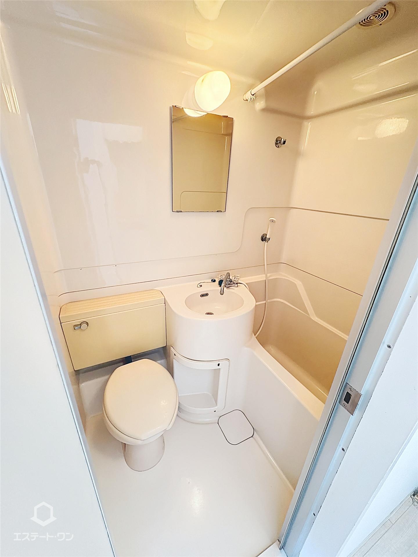 バス・シャワールーム　水回りがまとまった間取りです！