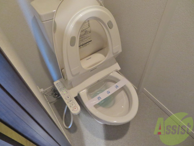 トイレ　各機能付きのトイレですので安心してご利用いただけます