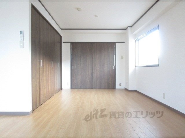 居室・リビング　洋室