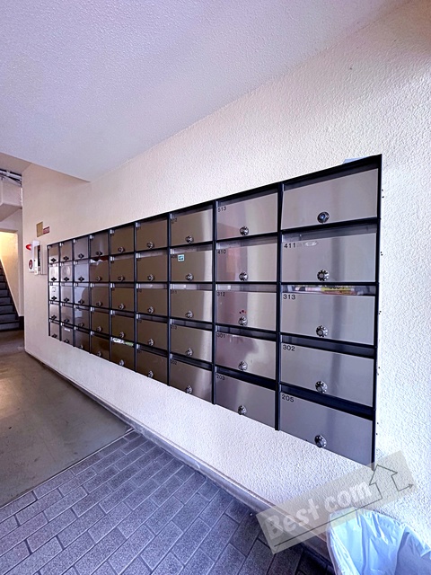 エントランス　集合郵便受け