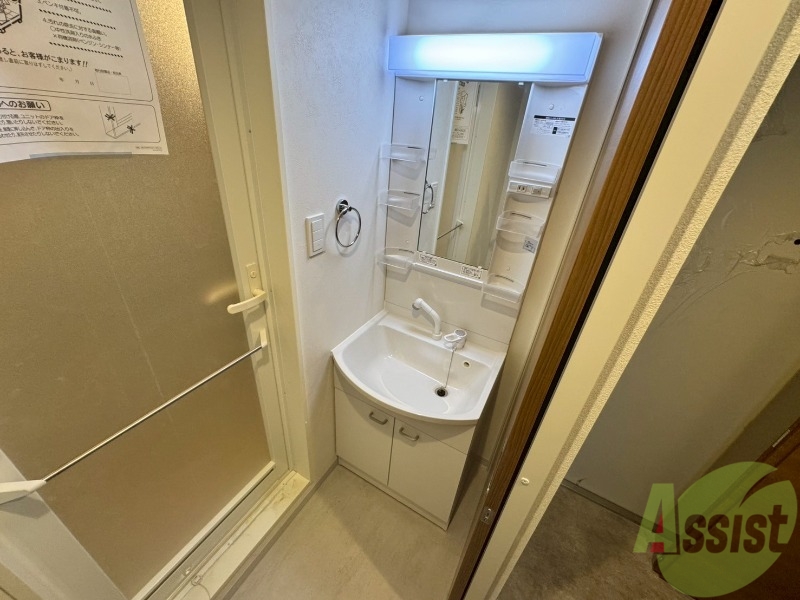 洗面設備　シャンプードレッサーで身支度もラクラクです！