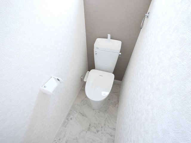 トイレ　コンパクトで使いやすいトイレです