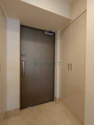 玄関　メインステージ江戸川橋III