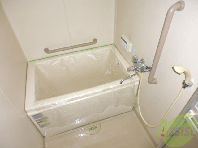 バス・シャワールーム　清潔感のあるバスは気持ちいいですね。