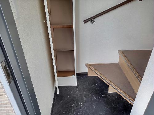 玄関　シューズボックス付き