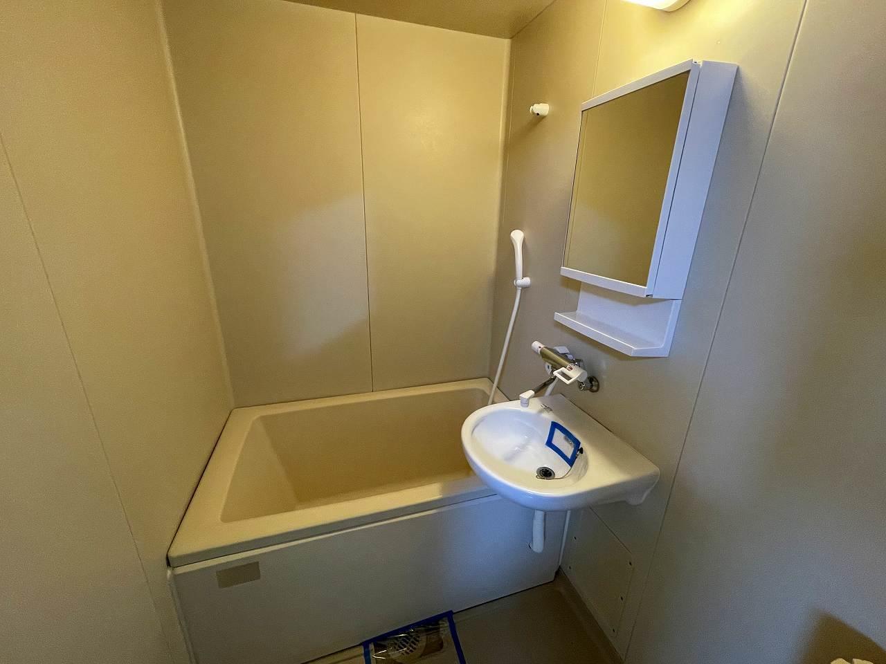 バス・シャワールーム