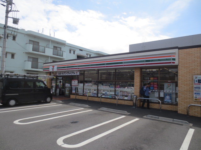 コンビニ　セブン-イレブン海老名中央２丁目店（コンビニ）まで276m