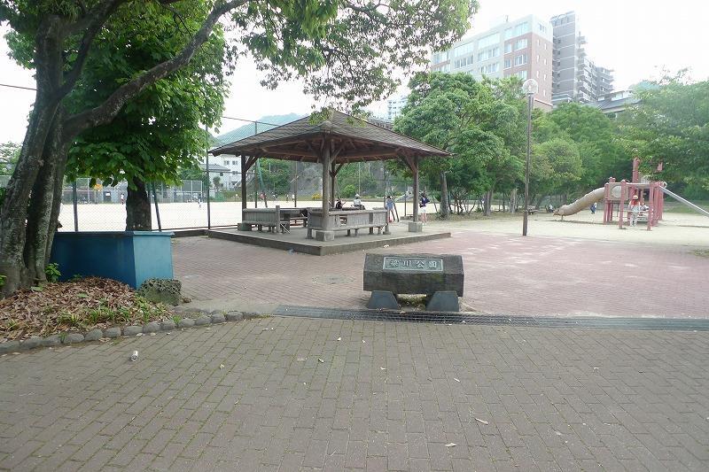 その他　梁川公園（その他）まで500m