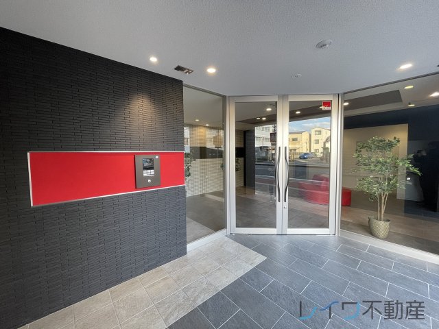 エントランス　モデルルームです