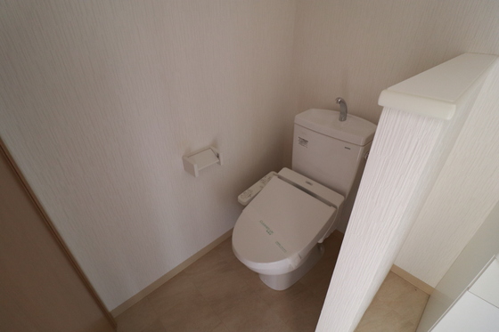 トイレ　※別号室のお写真です