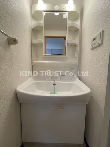 洗面設備　忙しい朝には欠かせない洗面所です