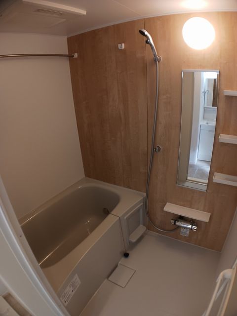 バス・シャワールーム