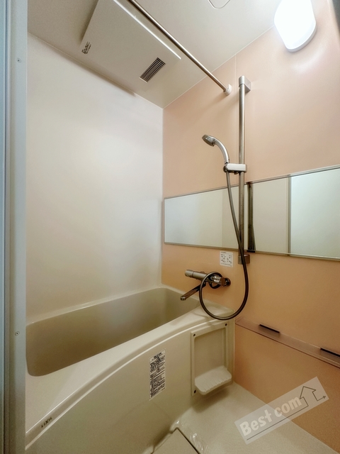 バス・シャワールーム　浴室換気乾燥機で急ぎのお洗濯もＯＫ♪