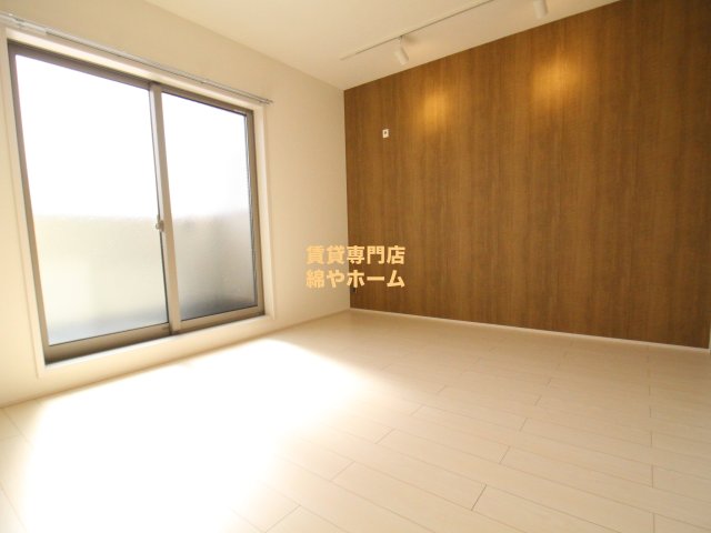 居室・リビング　こちらのリビングで趣味の時間をお楽しみください