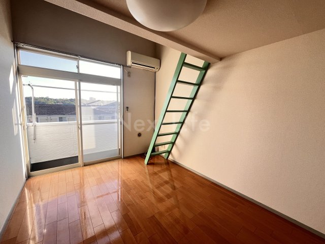 居室・リビング　ハッピーパレス越野