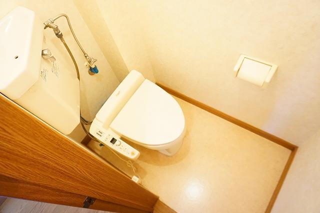 トイレ　トイレ