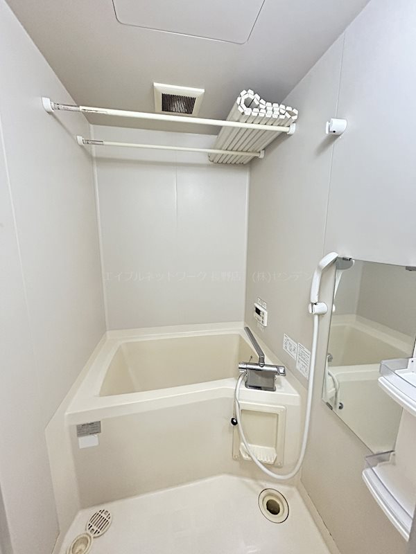 バス・シャワールーム　写真は101号室です（参考）