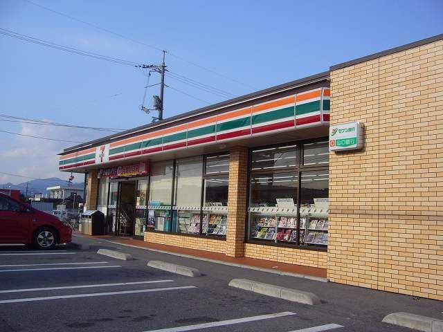 コンビニ　セブンイレブン（コンビニ）まで1100m