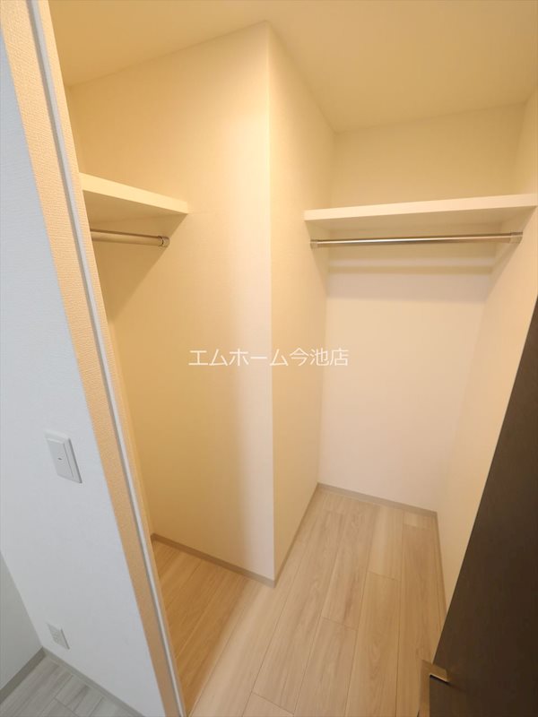 収納　クローゼット（収納充実しています）