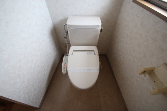 トイレ　※別部屋の写真です