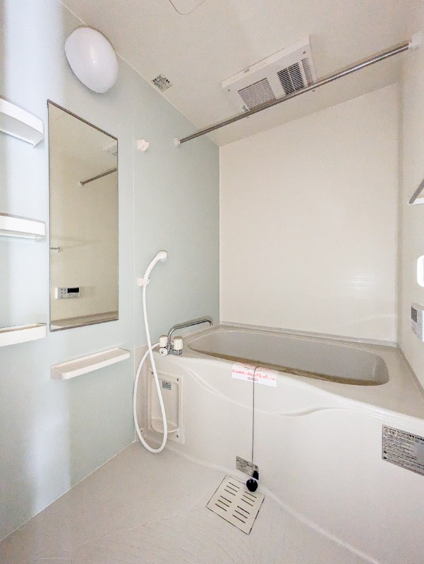 バス・シャワールーム　図面と現状に相違がある場合には現状を優先