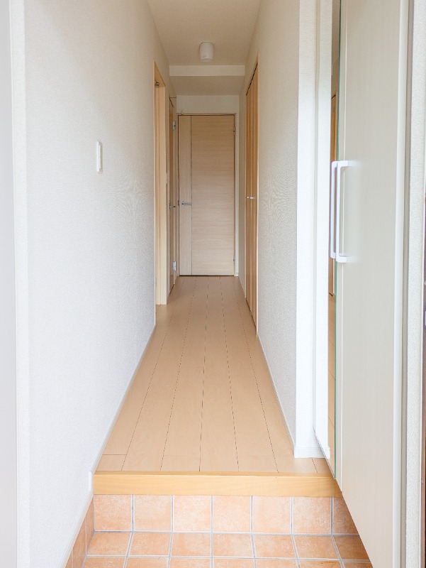 玄関　図面と現状に相違がある場合には現状を優先