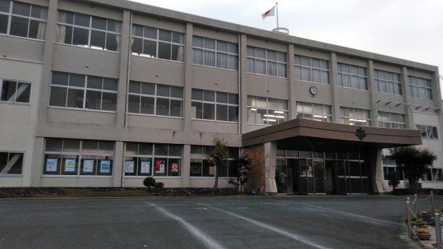 高校・高専　愛知県立豊橋商業高等学校（高校・高専）まで4572m