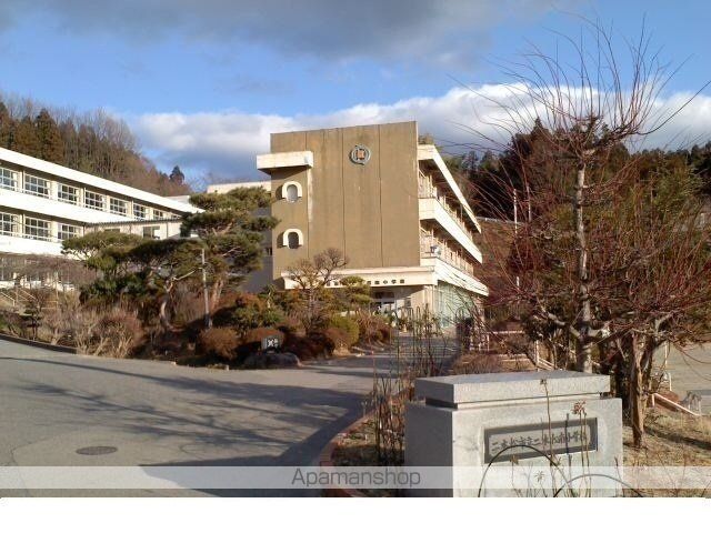 小学校　二本松市立二本松南小学校（小学校）まで350m