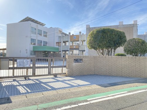 中学校　名古屋市立守山北中学校（中学校）まで1279m
