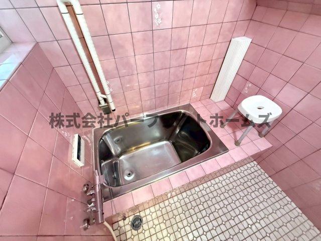 バス・シャワールーム　お風呂です