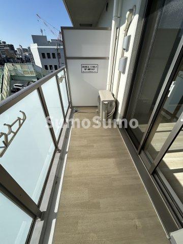 バルコニー　バルコニーがあります